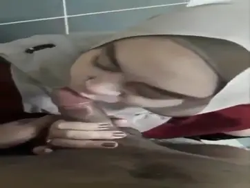 Disempongin Pacar yang Alim Ternyata Liar di Kamar poster