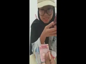 Pelayan Mixue Manis Buka BO Skandal Ngentot Liar poster